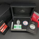 Omega Speedmaster Professional Moonwatch 311.30.42.30.01.003 (2018) - Black dial 42 mm Steel case (2/8)