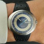 Omega Genève 166.079 (1969) - Blue dial 41 mm Steel case (2/8)