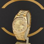 Rolex Day-Date 36 18238 (1991) - Gold dial 36 mm Yellow Gold case (2/7)