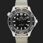 Omega Seamaster Diver 300 M 210.30.42.20.01.010 (2026) - Black dial 42 mm Steel case (2/8)