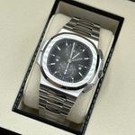 Patek Philippe Nautilus 5990/1A-001 (2021) - Black dial 40 mm Steel case (5/8)