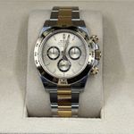 Rolex Daytona 126503 (2024) - Gold dial 40 mm Gold/Steel case (5/8)