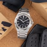 IWC Ingenieur Automatic IW328901 (Unknown (random serial)) - Black dial 40 mm Steel case (1/8)