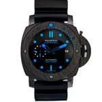 Panerai Luminor GMT Automatic PAM01616 (2023) - Black dial 47 mm Carbon case (1/4)