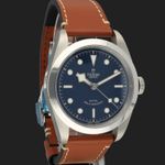 Tudor Black Bay 41 79540 (2024) - Blauw wijzerplaat 41mm Staal (4/8)