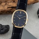 Patek Philippe Golden Ellipse 3548 (1970) - Blue dial 27 mm Yellow Gold case (3/8)