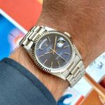 Rolex Day-Date 18239 (1991) - Blauw wijzerplaat 36mm Witgoud (5/8)