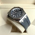 Audemars Piguet Royal Oak Offshore Diver 15720ST.OO.A009CA.01 - (6/14)