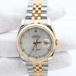 Rolex Datejust 36 116233 (Onbekend (willekeurig serienummer)) - Wit wijzerplaat 36mm Goud/Staal (6/8)