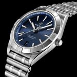 Breitling Chronomat 36 A10380101C1A1 (2024) - Blauw wijzerplaat 36mm Staal (2/5)