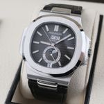 Patek Philippe Nautilus 5726A-001 (2021) - Black dial 41 mm Steel case (3/8)