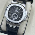 Patek Philippe Nautilus 5726A-001 (2021) - Black dial 40 mm Steel case (7/8)