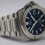 IWC Ingenieur Automatic IW328907 (2025) - Blue dial 40 mm Steel case (6/8)
