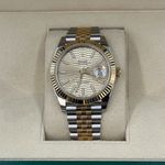 Rolex Datejust 41 126333 (2024) - Gold dial 41 mm Gold/Steel case (5/8)