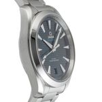 Omega Seamaster Aqua Terra 220.10.41.21.03.001 (2024) - Blue dial 41 mm Steel case (7/8)