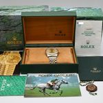 Rolex Datejust 36 16233 (1995) - Champagne wijzerplaat 36mm Goud/Staal (2/8)