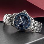 Omega Seamaster Diver 300 M 2583.80.00 (1995) - Blauw wijzerplaat 28mm Staal (2/8)