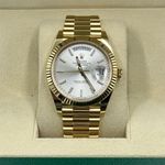 Rolex Day-Date 40 228238 (2023) - Silver dial 40 mm Yellow Gold case (5/8)