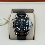 Omega Seamaster Diver 300 M 210.22.42.20.01.002 (2024) - Black dial 42 mm Steel case (3/8)