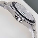 Rolex Yacht-Master 42 226627 (2025) - Black dial 42 mm Titanium case (5/5)