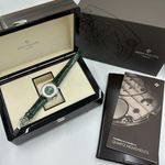 Patek Philippe World Time Chronograph 5930P-001 (2024) - Green dial 39 mm Platinum case (2/8)