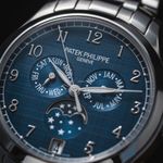 Patek Philippe Annual Calendar 4947/1A-001 (2022) - Blue dial 38 mm Steel case (2/8)