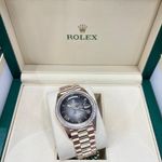 Rolex Day-Date 228345RBR (2025) - Black dial 40 mm Rose Gold case (2/6)
