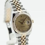 Rolex Datejust 36 116233 (2006) - Champagne wijzerplaat 36mm Goud/Staal (3/8)