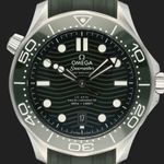 Omega Seamaster Diver 300 M 210.32.42.20.10.001 (2023) - Groen wijzerplaat 42mm Staal (2/8)