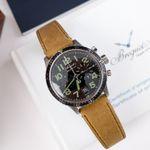 Breguet Type XX - XXI - XXII 3815TI/HM/3ZU (2022) - Black dial 42 mm Titanium case (1/8)