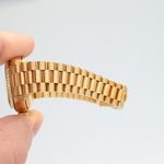 Rolex Lady-Datejust 6917 (1981) - Champagne dial 26 mm Yellow Gold case (7/7)