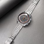 Omega Speedmaster is (Unknown (random serial)) - Grey dial 42 mm Steel case (7/8)