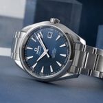 Omega Seamaster Aqua Terra 231.10.42.21.03.001 (Unknown (random serial)) - Blue dial 42 mm Steel case (2/8)