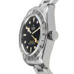 Tudor Black Bay 79470 (Unknown (random serial)) - Black dial 39 mm Steel case (6/8)