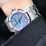Audemars Piguet Royal Oak Selfwinding 15550ST.OO.1356ST.06 (2025) - Blue dial 37 mm Steel case (3/7)