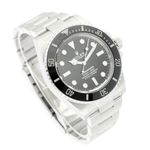 Rolex Submariner No Date 124060 (2025) - Black dial 41 mm Steel case (3/5)