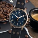 IWC Big Pilot IW329703 (Onbekend (willekeurig serienummer)) - Zwart wijzerplaat 43mm Brons (3/8)