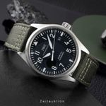IWC Pilot Mark IW325501 (Unknown (random serial)) - Black dial 39 mm Steel case (2/8)