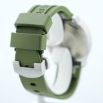 Panerai Luminor GMT Automatic PAM00244 (2013) - Black dial 40 mm Steel case (6/8)