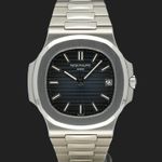 Patek Philippe Nautilus 5711 - (3/8)