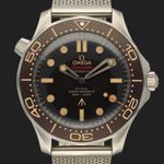 Omega Seamaster Diver 300 M 210.90.42.20.01.001 (2021) - Brown dial 42 mm Titanium case (2/8)