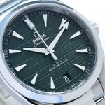 Omega Seamaster Aqua Terra 220.10.41.21.10.001 (2021) - Green dial 41 mm Steel case (1/8)