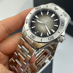 TAG Heuer Aquaracer WBP2110.BA0627 (2025) - Black dial 40 mm Steel case (8/8)