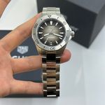 TAG Heuer Aquaracer WBP2110.BA0627 (2025) - Black dial 40 mm Steel case (7/8)