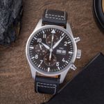 IWC Pilot Chronograph IW377713 (Onbekend (willekeurig serienummer)) - Bruin wijzerplaat 43mm Staal (1/8)