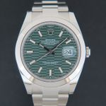 Rolex Datejust 41 126300 (2023) - Green dial 41 mm Steel case (3/4)