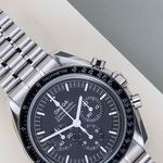Omega Speedmaster Professional Moonwatch 310.30.42.50.01.002 (2021) - Black dial 42 mm Steel case (3/8)