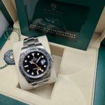 Rolex Explorer II 226570 (2024) - 42 mm Steel case (2/6)