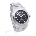 Girard-Perregaux Laureato 81010-11-634-11A (2022) - Zwart wijzerplaat 43mm Staal (2/7)