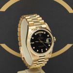 Rolex Day-Date 36 18238 (1991) - Black dial 36 mm Yellow Gold case (2/7)